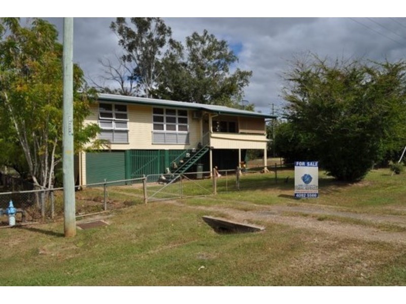 26 Peters Street, Mareeba QLD 4880