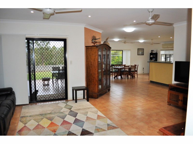 13 Marinelli Drive, Mareeba QLD 4880