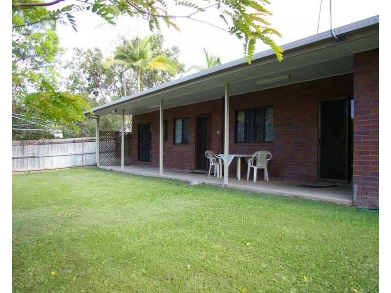 18 Owens Street, Mareeba QLD 4880