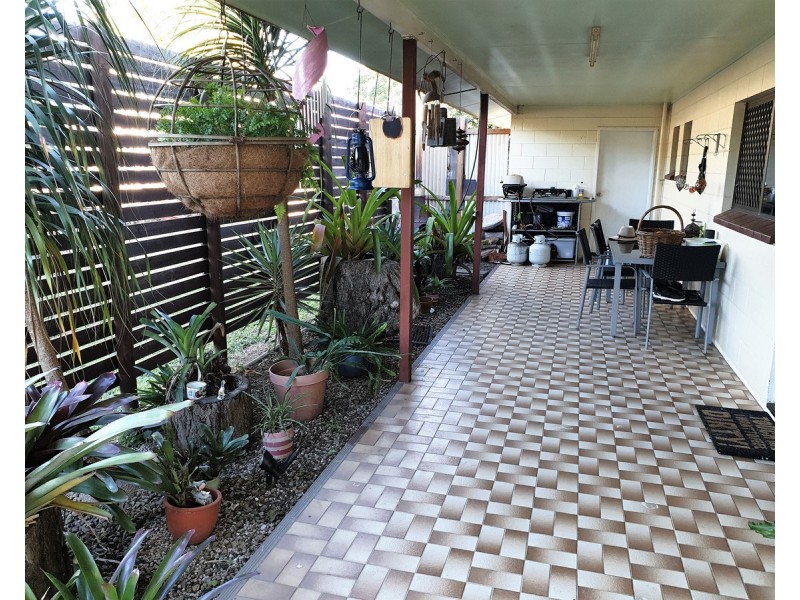 1a Wilson, Mareeba QLD 4880