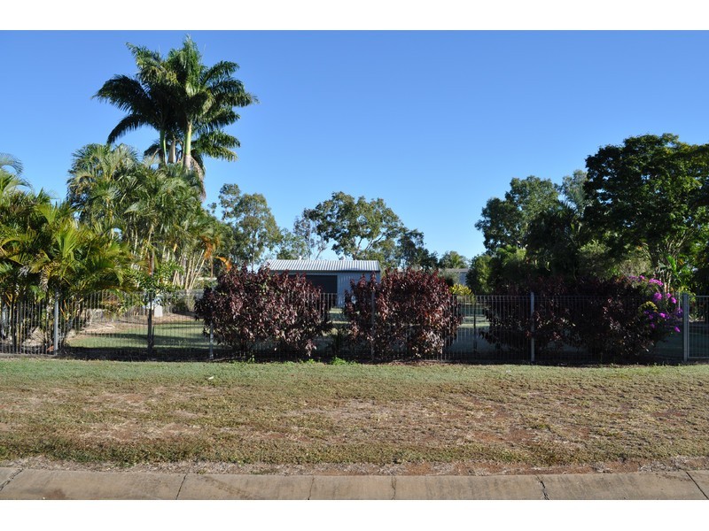 7 Kylie Close, Mareeba QLD 4880