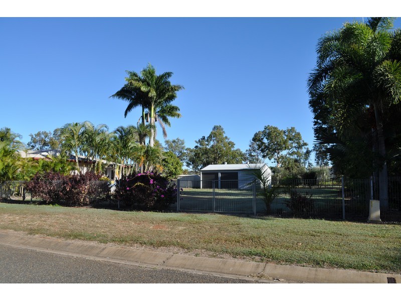 7 Kylie Close, Mareeba QLD 4880