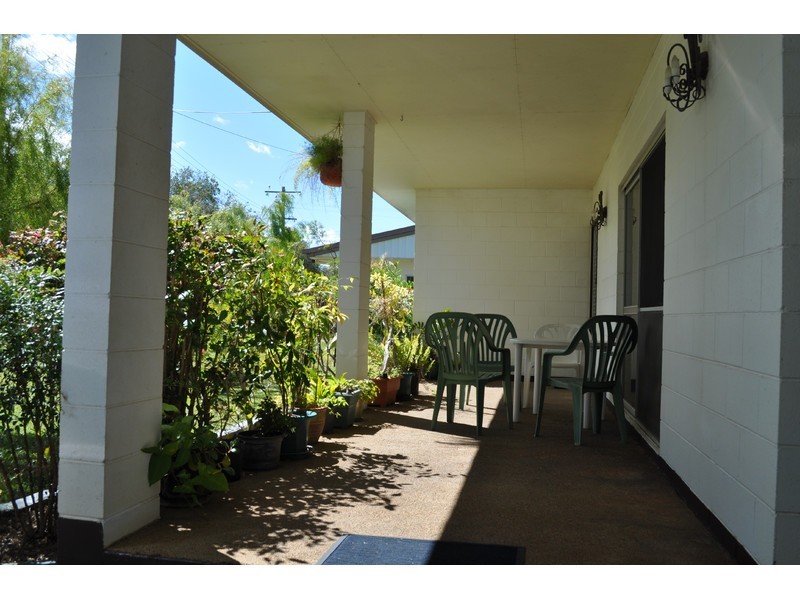 23 Bailey Street, Mareeba QLD 4880