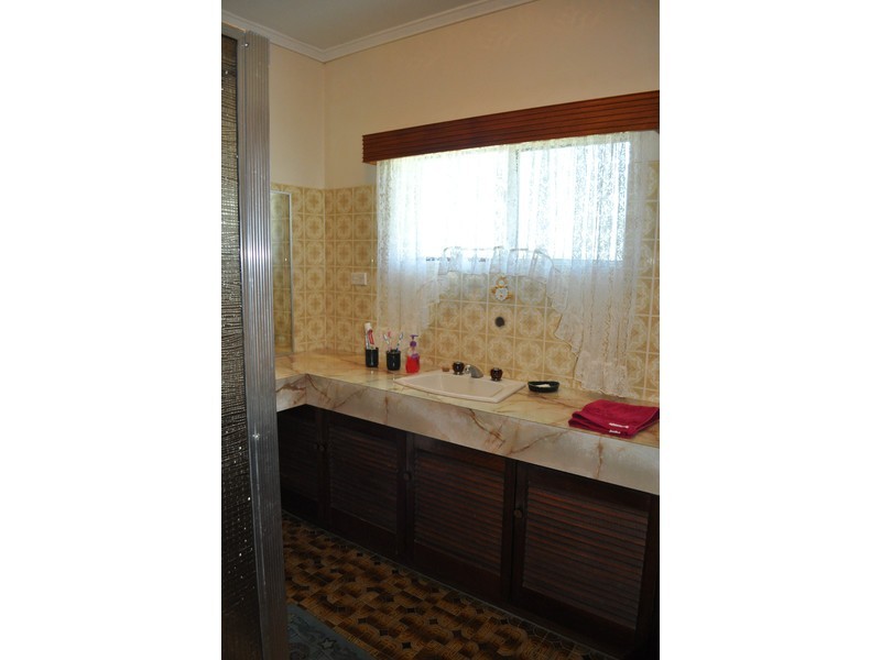 23 Bailey Street, Mareeba QLD 4880