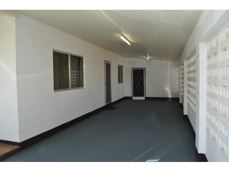 23 Bailey Street, Mareeba QLD 4880