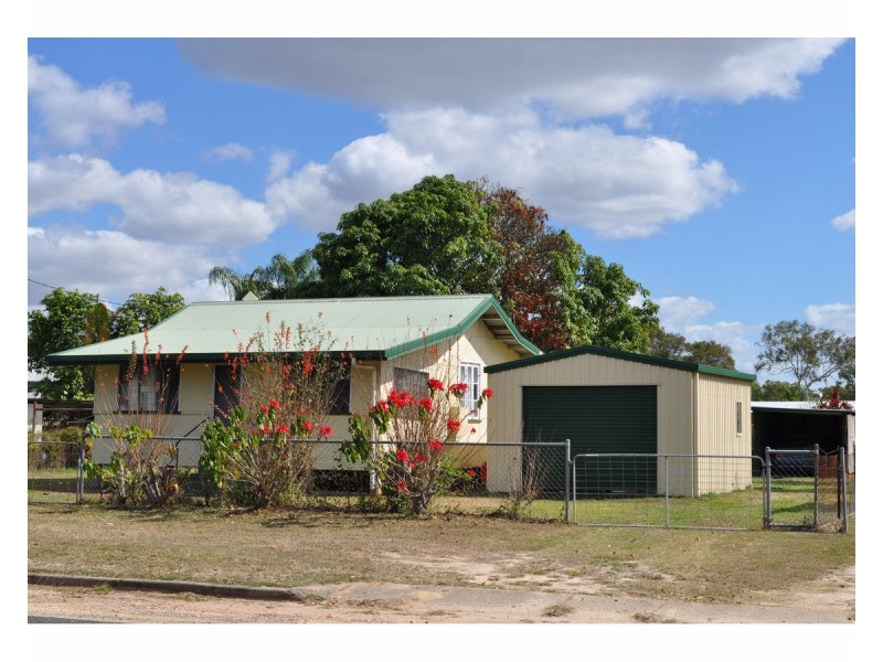 15 Moody, Mareeba QLD 4880