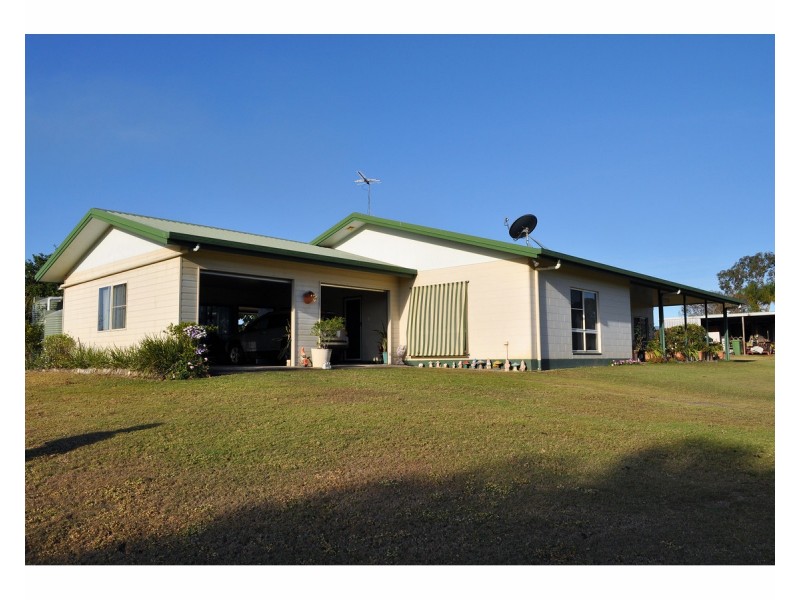 3 Emerald Heights, Mareeba QLD 4880