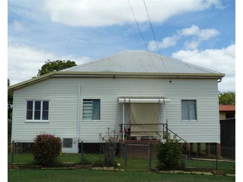 2 Bourke Street, Mareeba QLD 4880