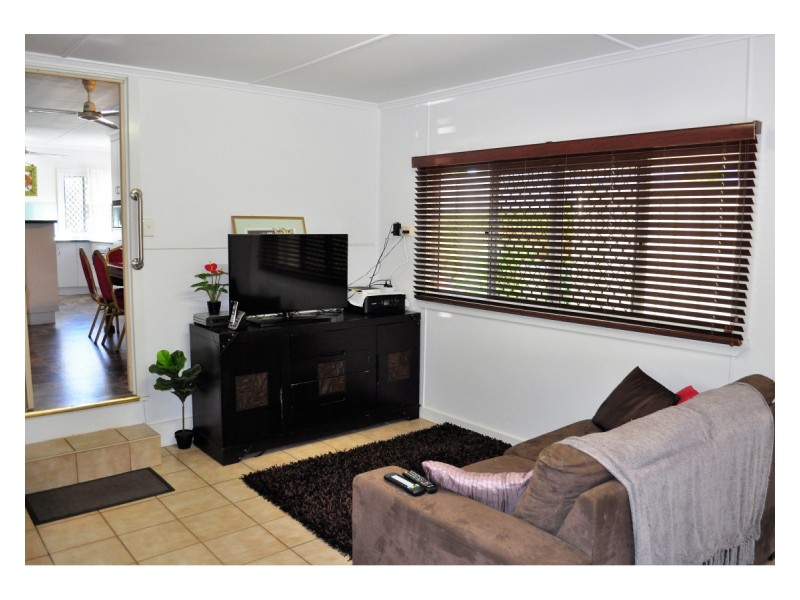 12 Walsh Street, Mareeba QLD 4880