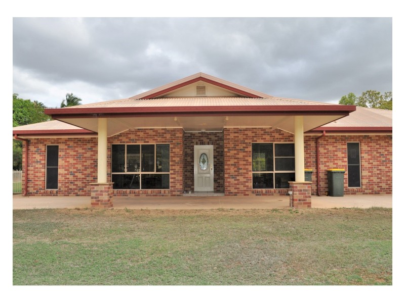19 Owens Street, Mareeba QLD 4880