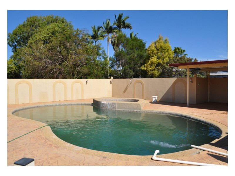 19 Owens Street, Mareeba QLD 4880