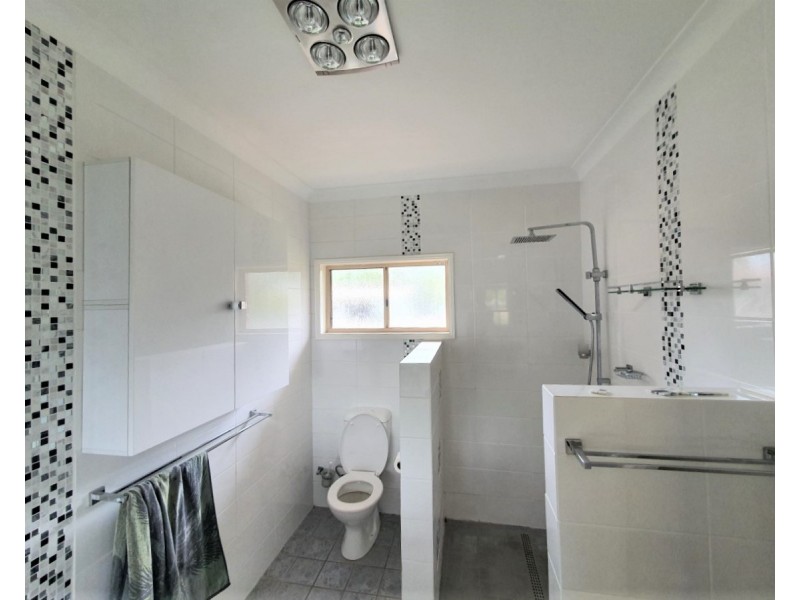 19 Owens Street, Mareeba QLD 4880