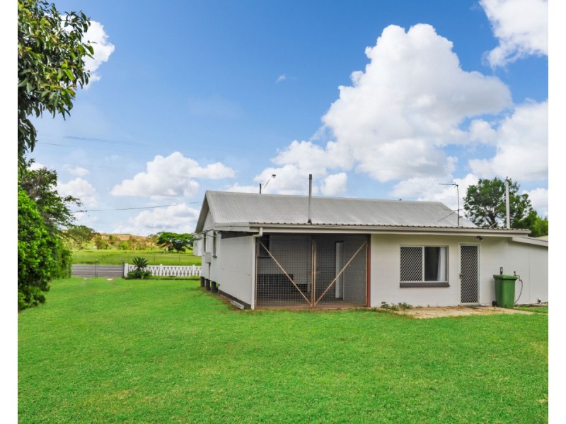 55 Vaughan Street, Mareeba QLD 4880