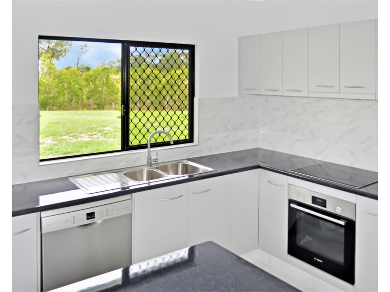 7 Annie Court, Mareeba QLD 4880
