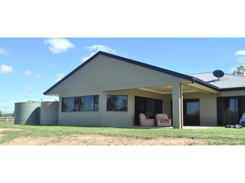 119 Coronet Drive, Mareeba QLD 4880
