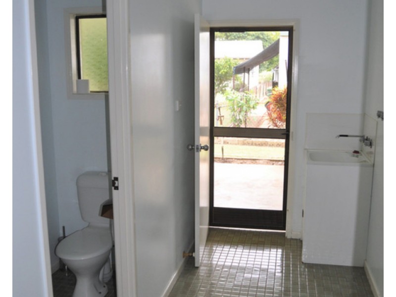4 Donlen Street, Mareeba QLD 4880
