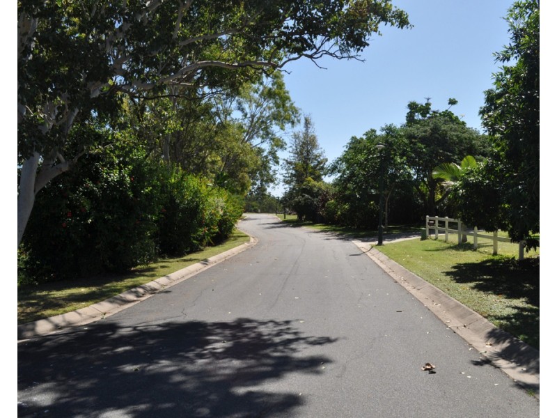15 Ciobo Close, Mareeba QLD 4880