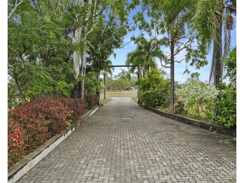 82 McGrath Road, Mareeba QLD 4880