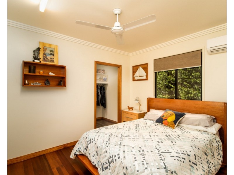 44 Mountain View Drive, Atherton QLD 4883