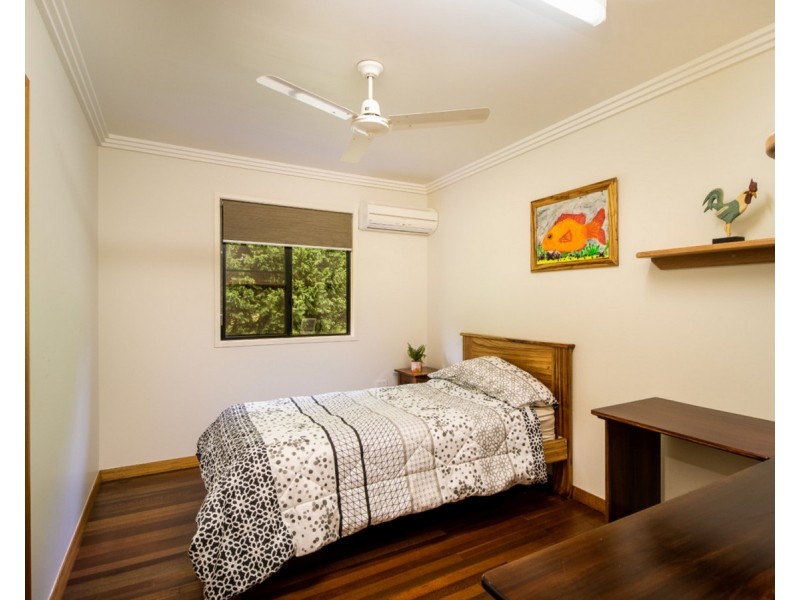 44 Mountain View Drive, Atherton QLD 4883