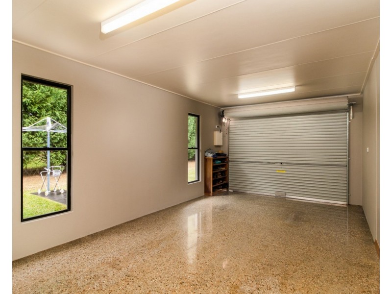 44 Mountain View Drive, Atherton QLD 4883