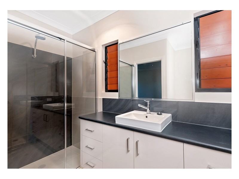 1 Michelina Close, Mareeba QLD 4880