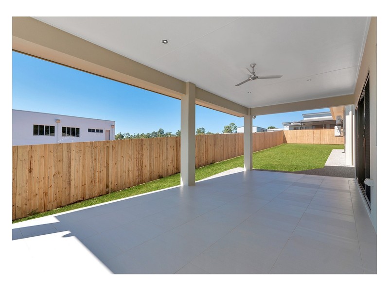 1 Michelina Close, Mareeba QLD 4880