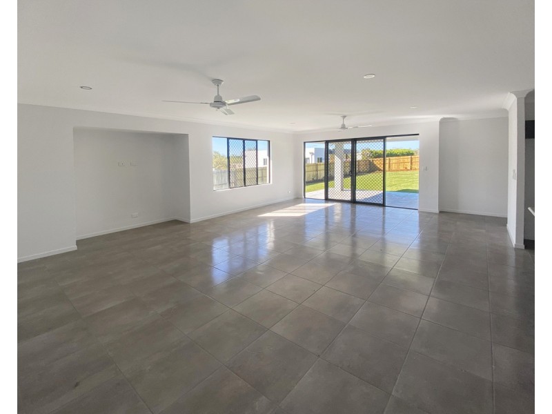 3 Michelina Close, Mareeba QLD 4880