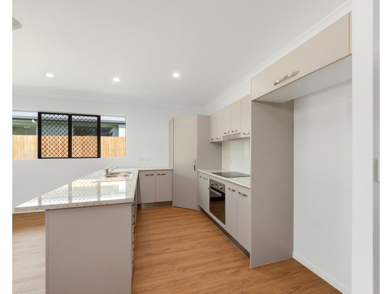 7 Antonio Drive, Mareeba QLD 4880