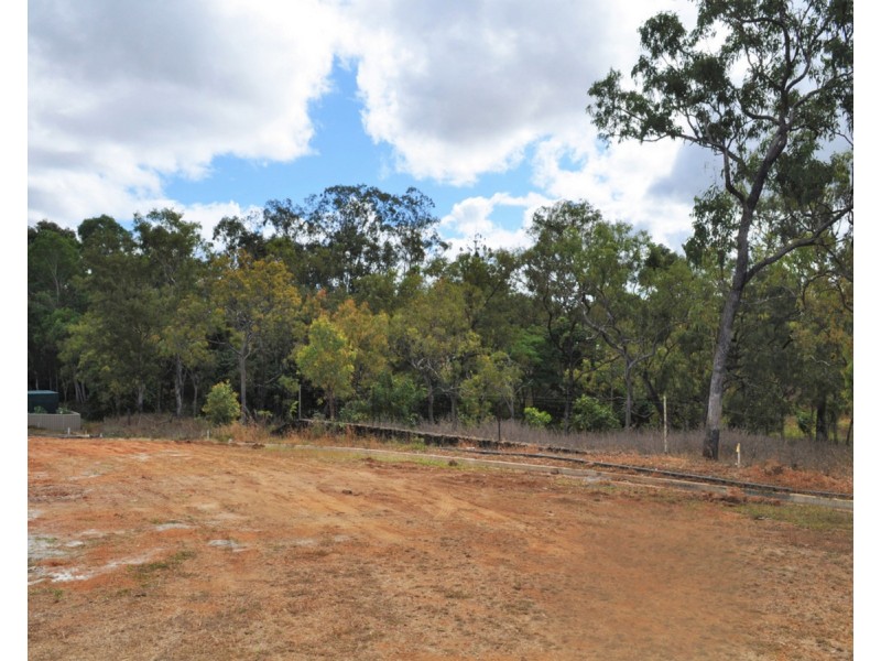 11 Antonio Drive, Mareeba QLD 4880