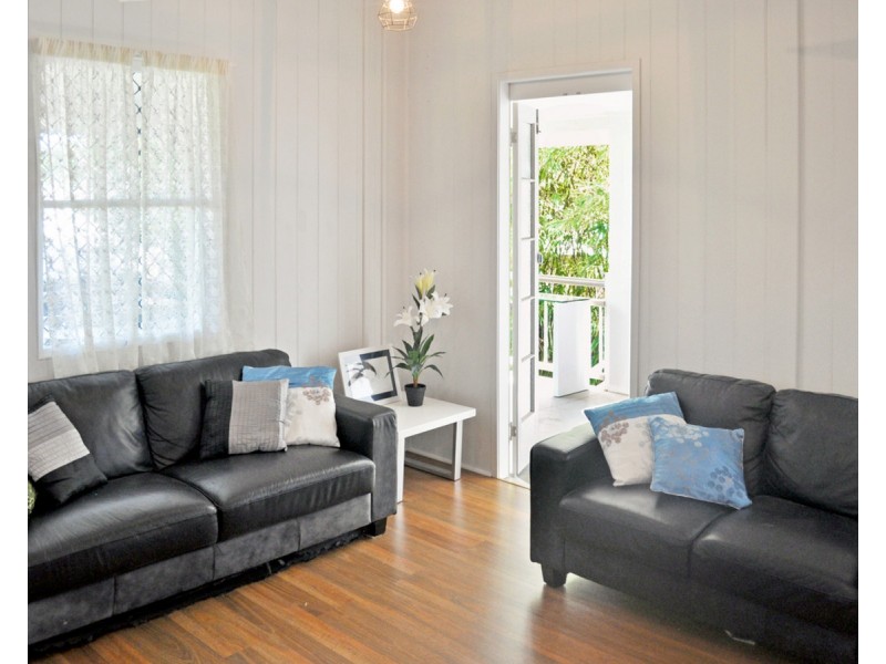 4 Pares Street, Mareeba QLD 4880