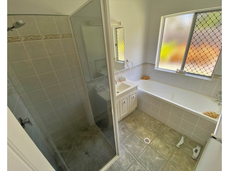 7 Debel Close, Mareeba QLD 4880