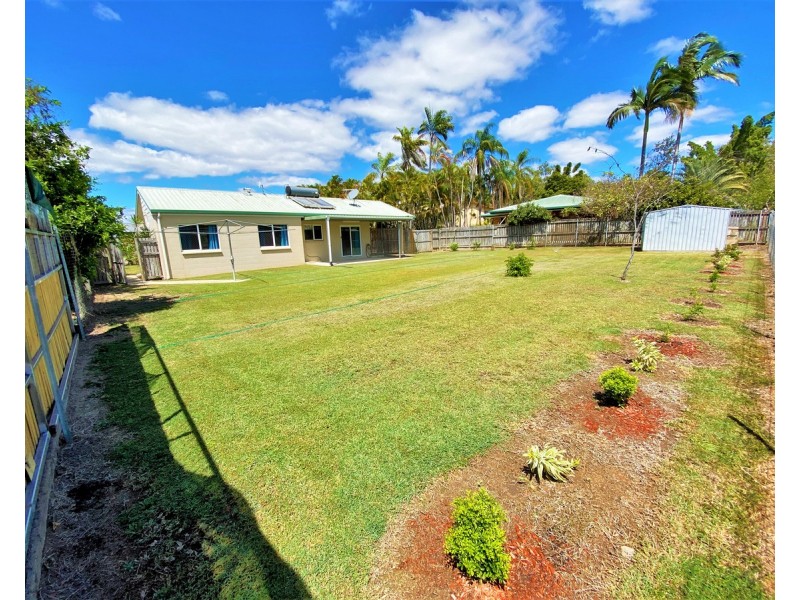 13 Kylie Close, Mareeba QLD 4880