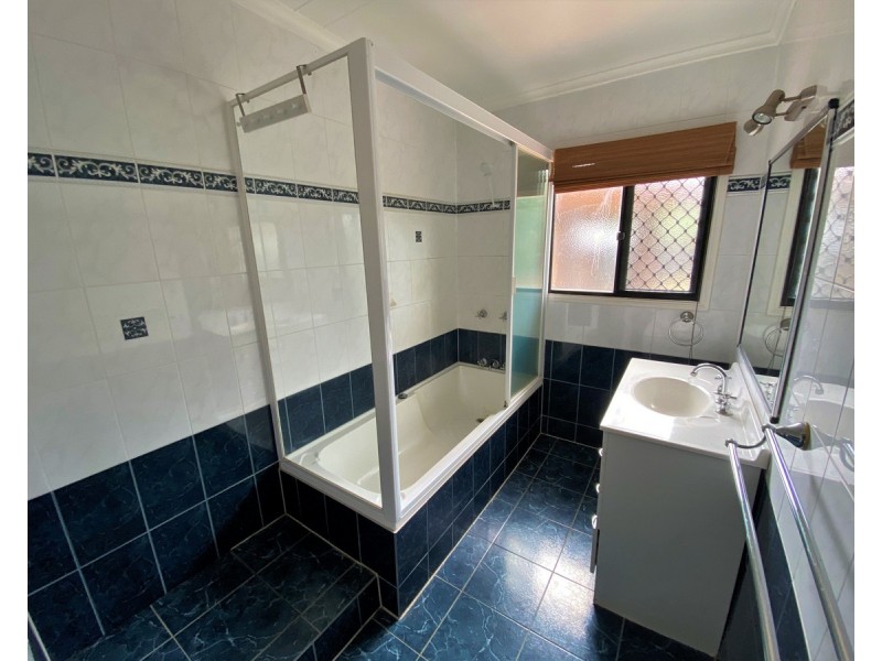 8 Meehan Street, Mareeba QLD 4880