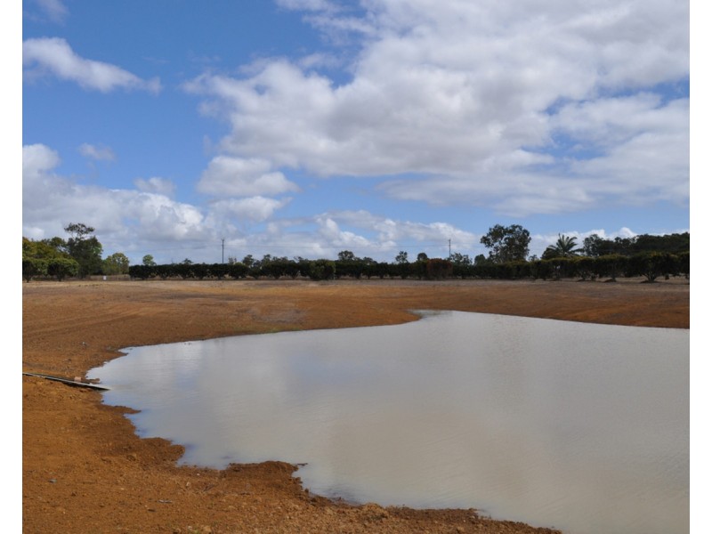 215 Malone Road, Mareeba QLD 4880