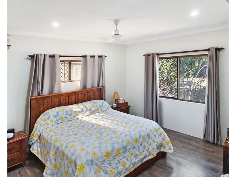 11 Donlen Street, Mareeba QLD 4880