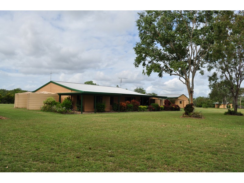 169 Pine Close, Mareeba QLD 4880