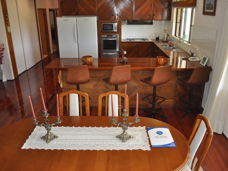 169 Pine Close, Mareeba QLD 4880