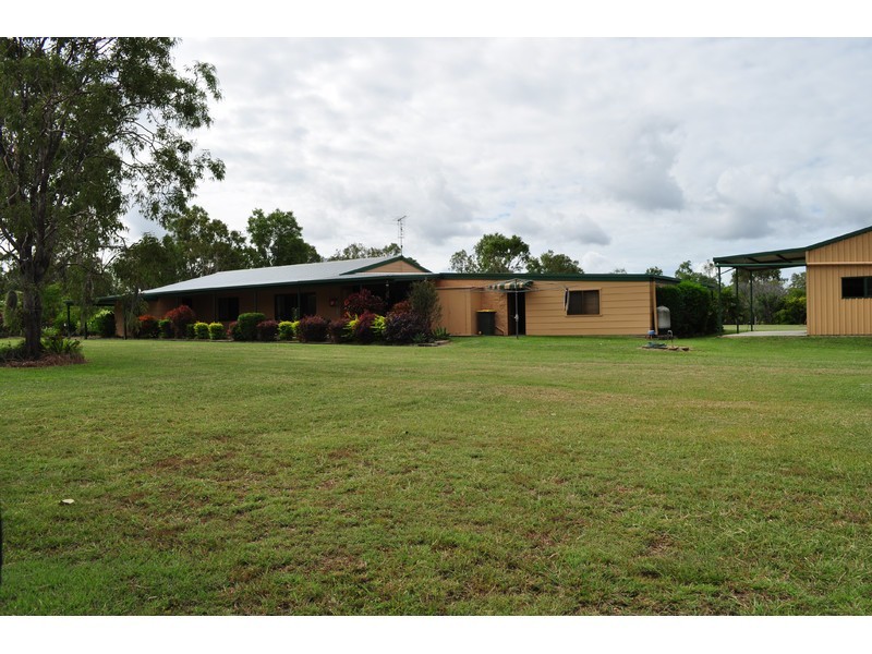 169 Pine Close, Mareeba QLD 4880