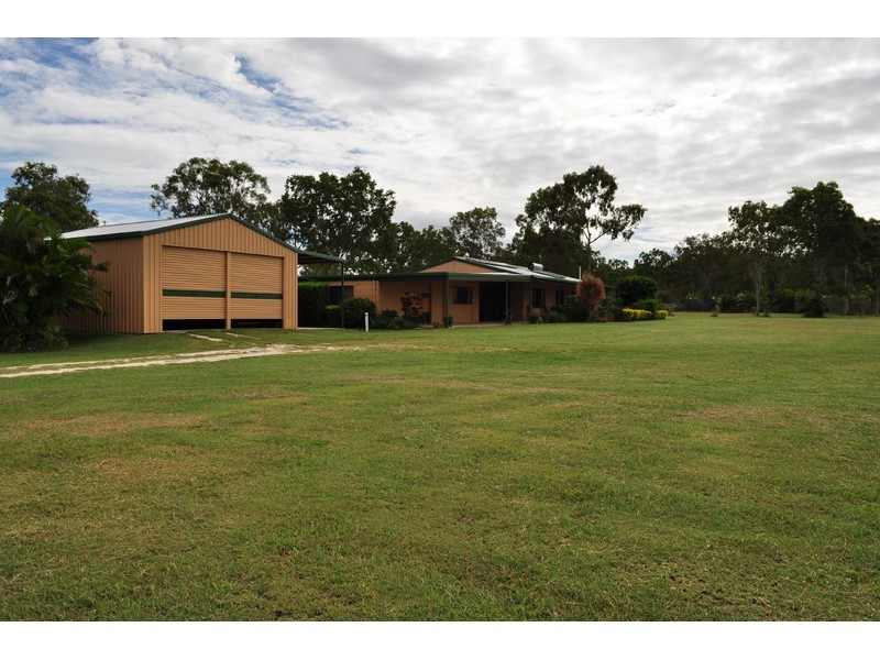 169 Pine Close, Mareeba QLD 4880
