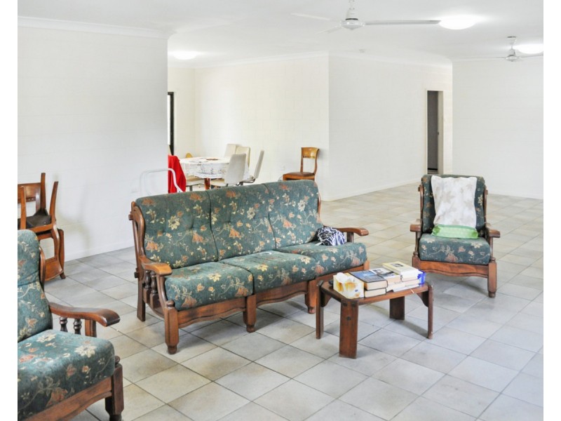 10 Beames Street, Mareeba QLD 4880