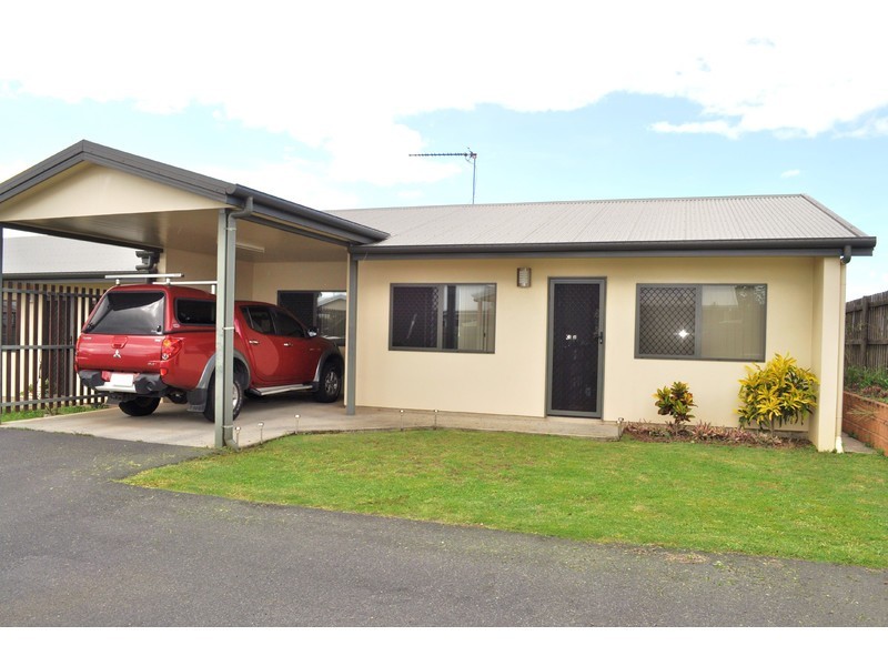 Unit 4/35 Strattmann Street, Mareeba QLD 4880