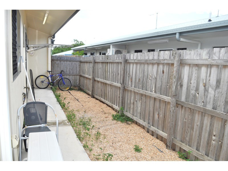 Unit 4/35 Strattmann Street, Mareeba QLD 4880