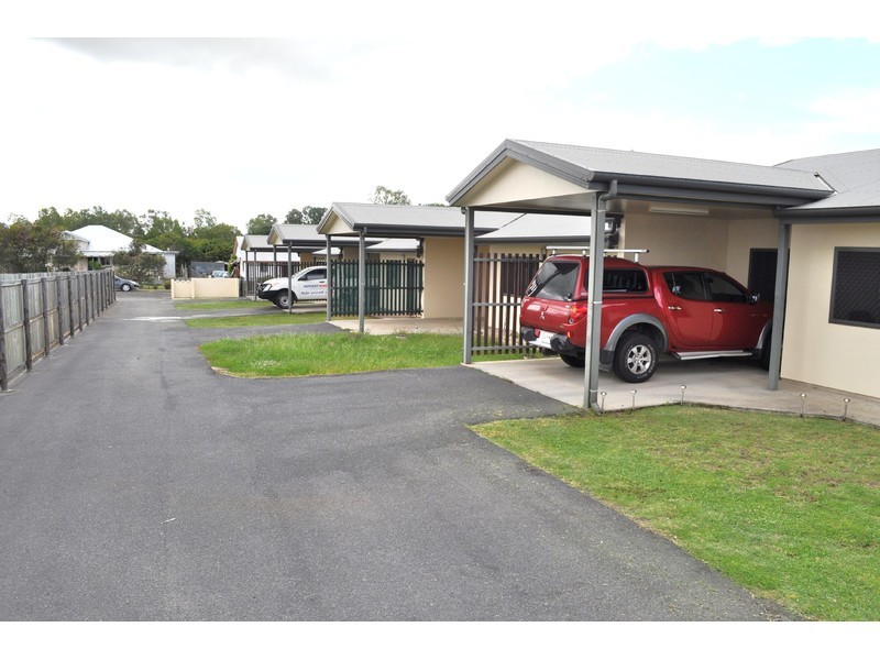 Unit 4/35 Strattmann Street, Mareeba QLD 4880