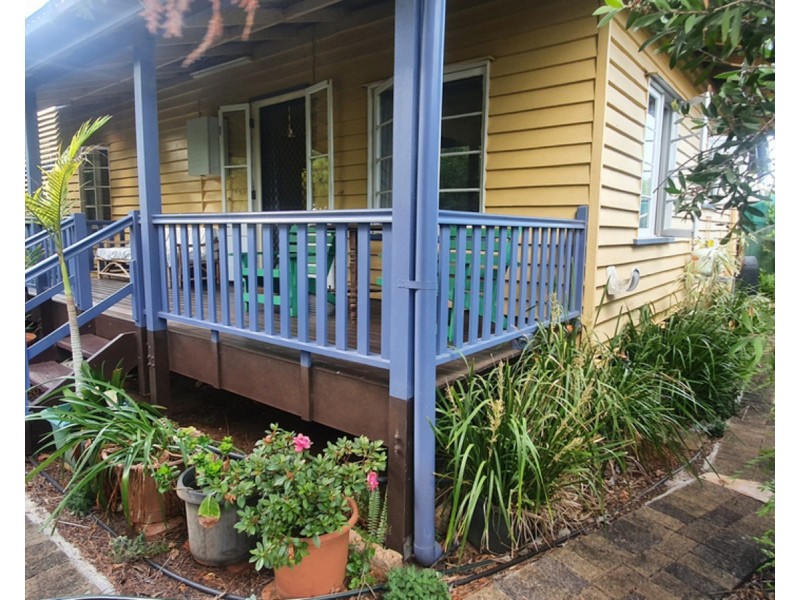 14 Swan Street, Mareeba QLD 4880