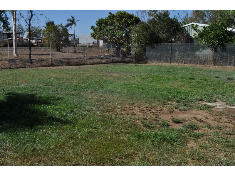 13 Kylie Close, Mareeba QLD 4880