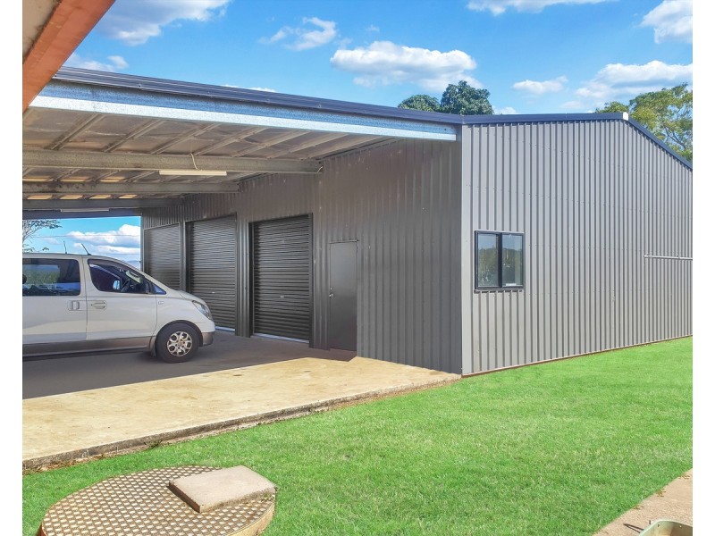 8 Byrnes Road, Mareeba QLD 4880