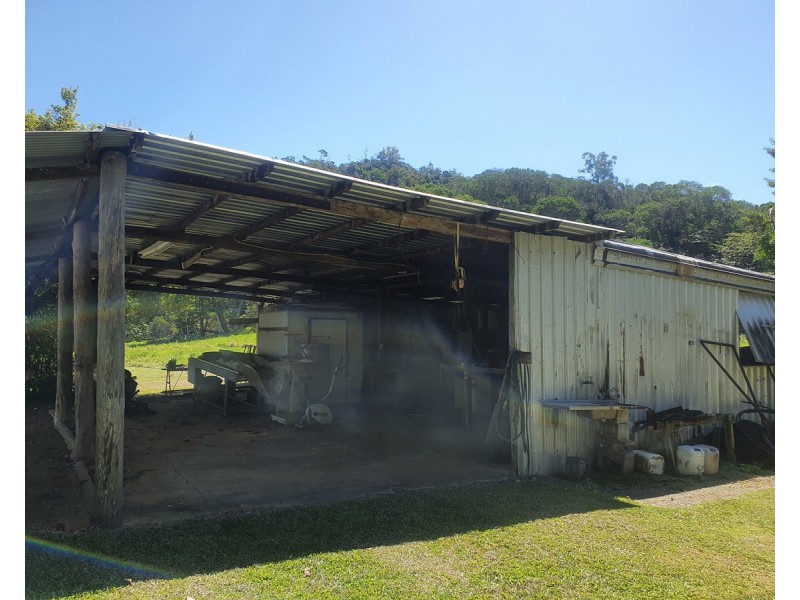 475 Pinnacle Road, Julatten QLD 4871