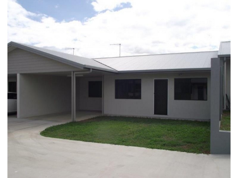 2/31 Strattmann Street, Mareeba QLD 4880