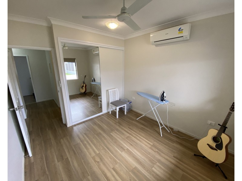 2/31 Strattmann Street, Mareeba QLD 4880